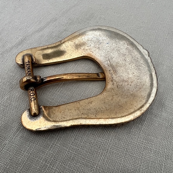 Vintage silver gold tone western floral belt buckle repousse rope medium 1” - Picture 3 of 8